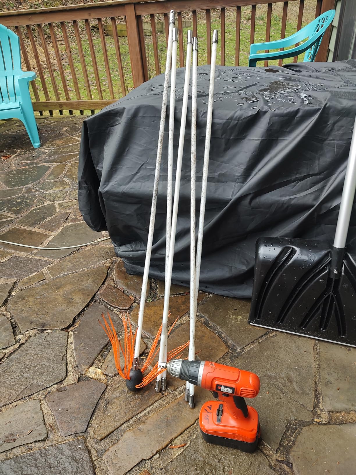 VEVOR Chimney Sweep Kit, 26FT Length, 8 Nylon Flexible Rods, 2 Brush Heads, Drill-Driven Rotary Chimney Cleaning Tool, Quick Locking, Easy to Use Flexible Brush Set for Fireplace, Home Cleaning customer photo 2