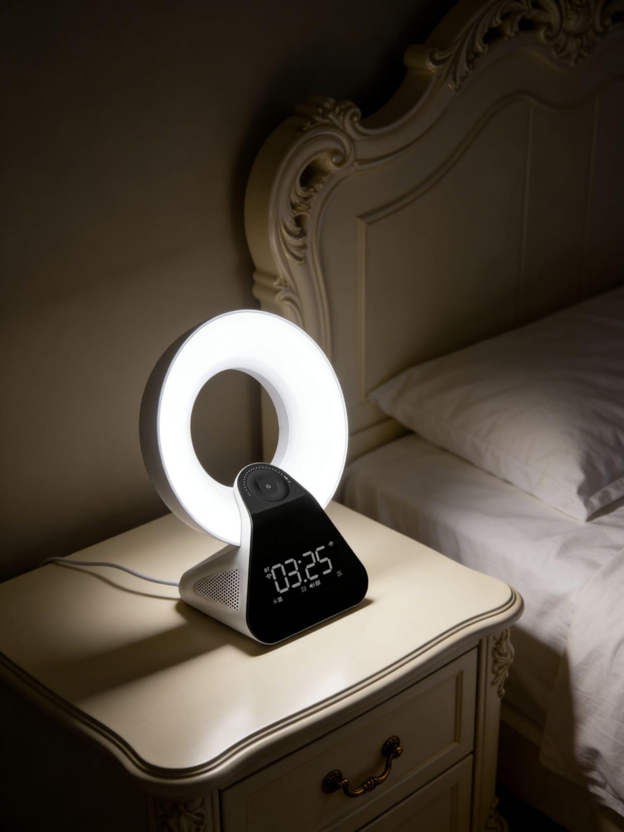Voraiya Light Therapy Lamp 10000 Lux with Bluetooth, 8 White Noises, Dimmable Wake Up Light Sunrise Alarm Clock, 4 Timer Settings, Memory Function for Sensitive Sleepers and Home Office customer photo 2