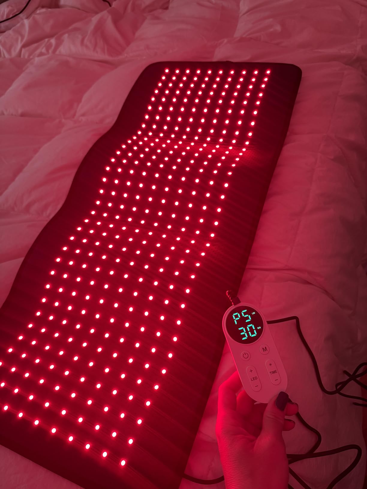 Red Light Therapy Mat for Full Body, Foldable 480 LEDs Near Infrared Light Therapy Pad, 660nm& 850nm 2in1 LEDs Light Blanket, High end Leather, 39.4'x23.6' customer photo 2