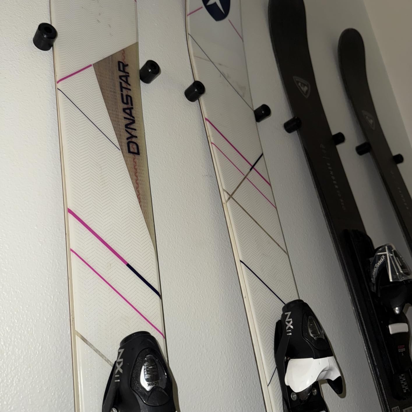 Arkorus [NEW] (8 PCS) Ski Wall Mount Storage - Edge-Safe hanger, Modern Floating Vertical Rack, Clip Hook Holder to Securely Store, Hang and Display Skis, Space-Saving Skiing Equipment Organizer customer photo 2