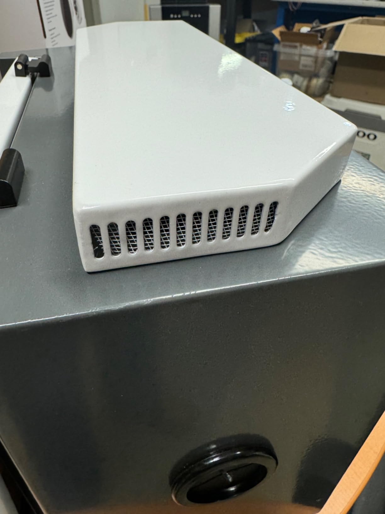 Outdoor Electrical Box with Thermostat and Fan, Precise Temperature Control 0.1°F, IP65 Water Resistant Rating, Galvanized Steel, Aluminum Rear Beam (17.7