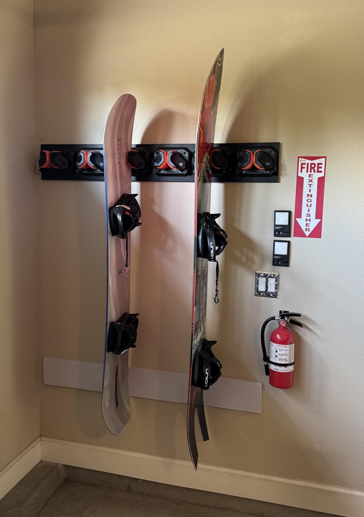 Ski & Snowboard Wall Rack for Garage Wall Fits Any Ski/board, Ski Wall Mount Holders Damage-Free Storage Rack, Garage Organization Space-Saving Winter Gear Organizer, Green, 4 Pack customer photo 1