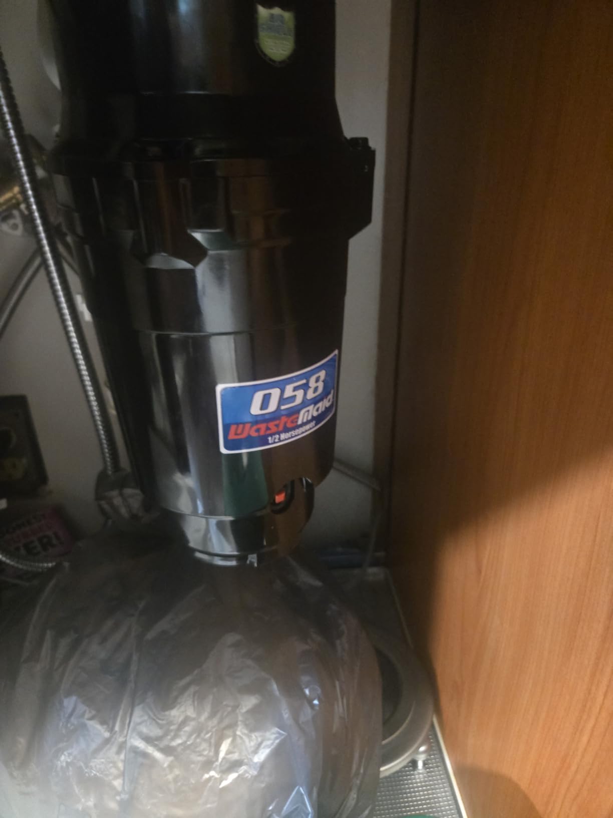 Waste Maid Garbage Disposal, Anti-Jam, Continuous Feed, 1/2 HP Economy, 8-Yr Warranty customer photo 2