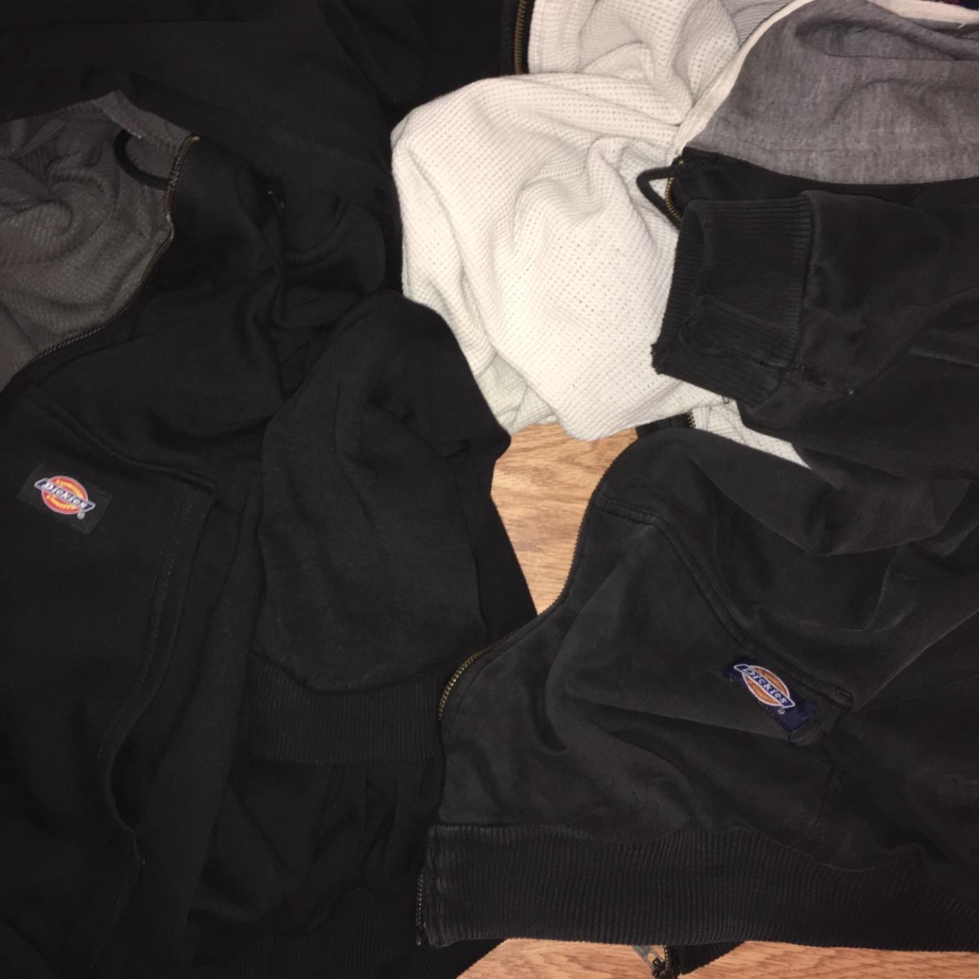 Dickies Men's Thermal-Lined Fleece Hoodie customer photo 1