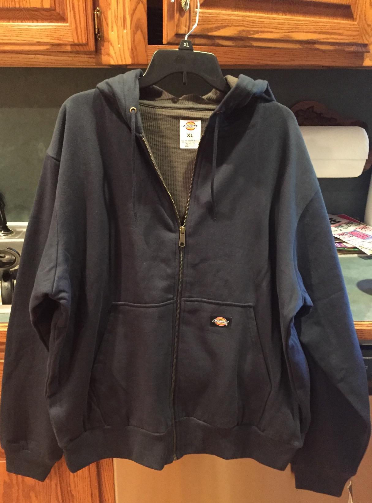 Dickies Men's Thermal-Lined Fleece Hoodie customer photo 2