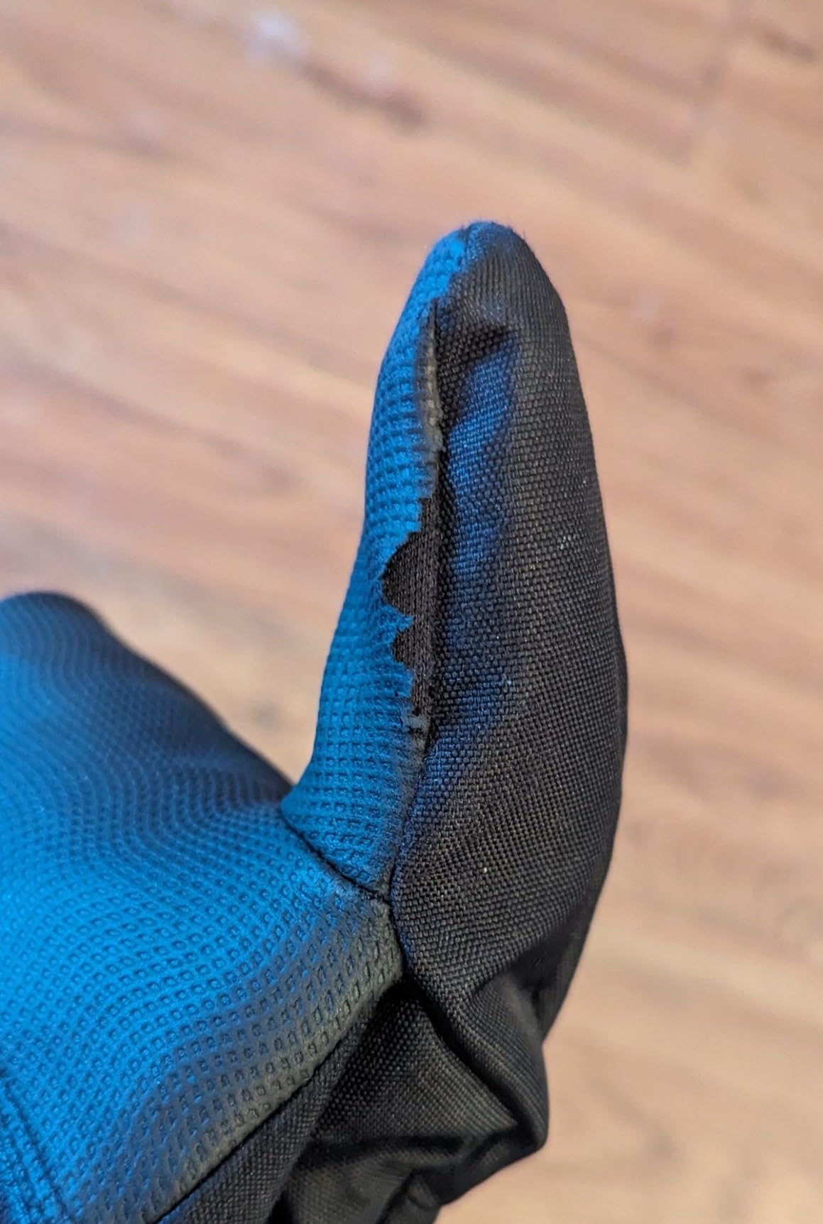Mens Gore Gauntlet Mitten customer photo 1