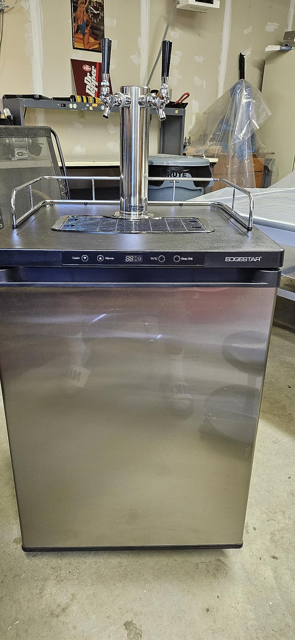 EdgeStar KC3000TWIN Full Size Dual Tap Kegerator with Digital Display - Black customer photo 1