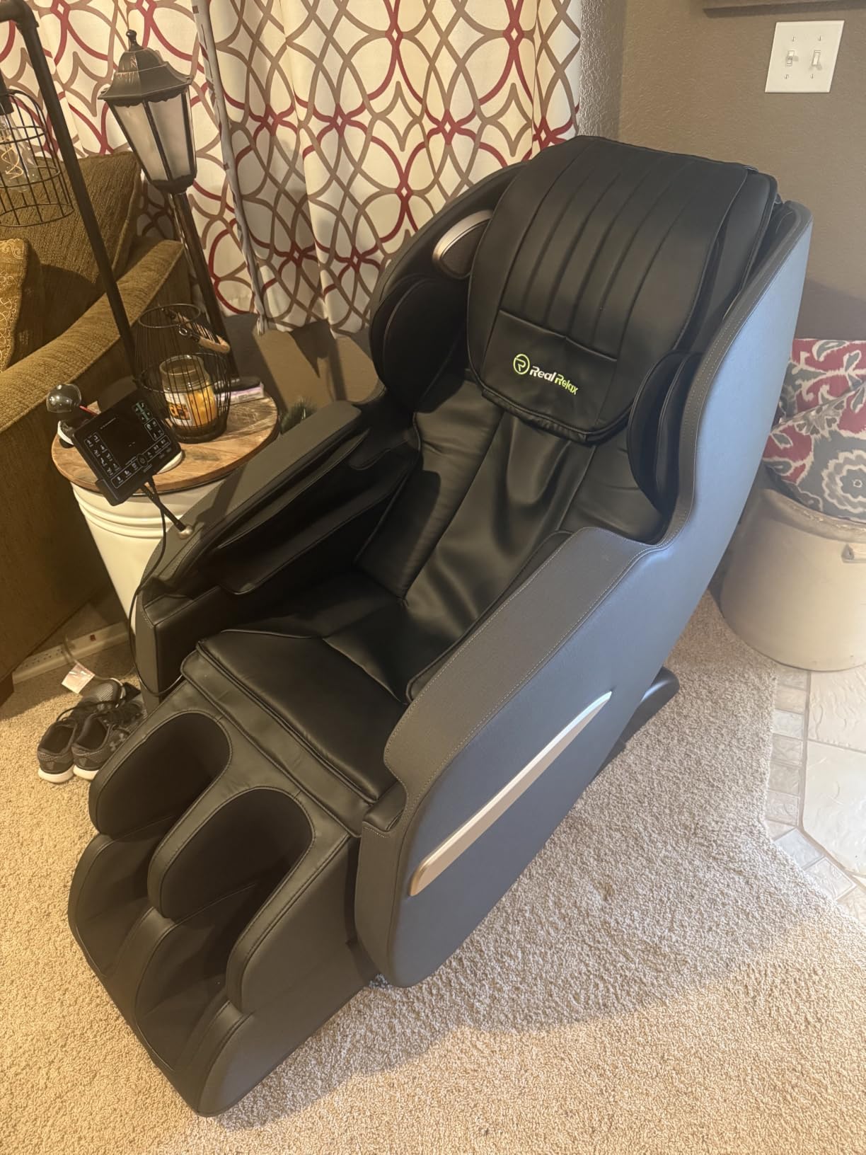 Real Relax 2026 Upgraded 2D SL-Track Massage Chair,Recliner Full Body Zero Gravity with 8 Auto Modes and Upgraded LCD Screen,Added Voice Broadcast,Headrest Cushion,Child Lock and Pause Button,Black customer photo 1