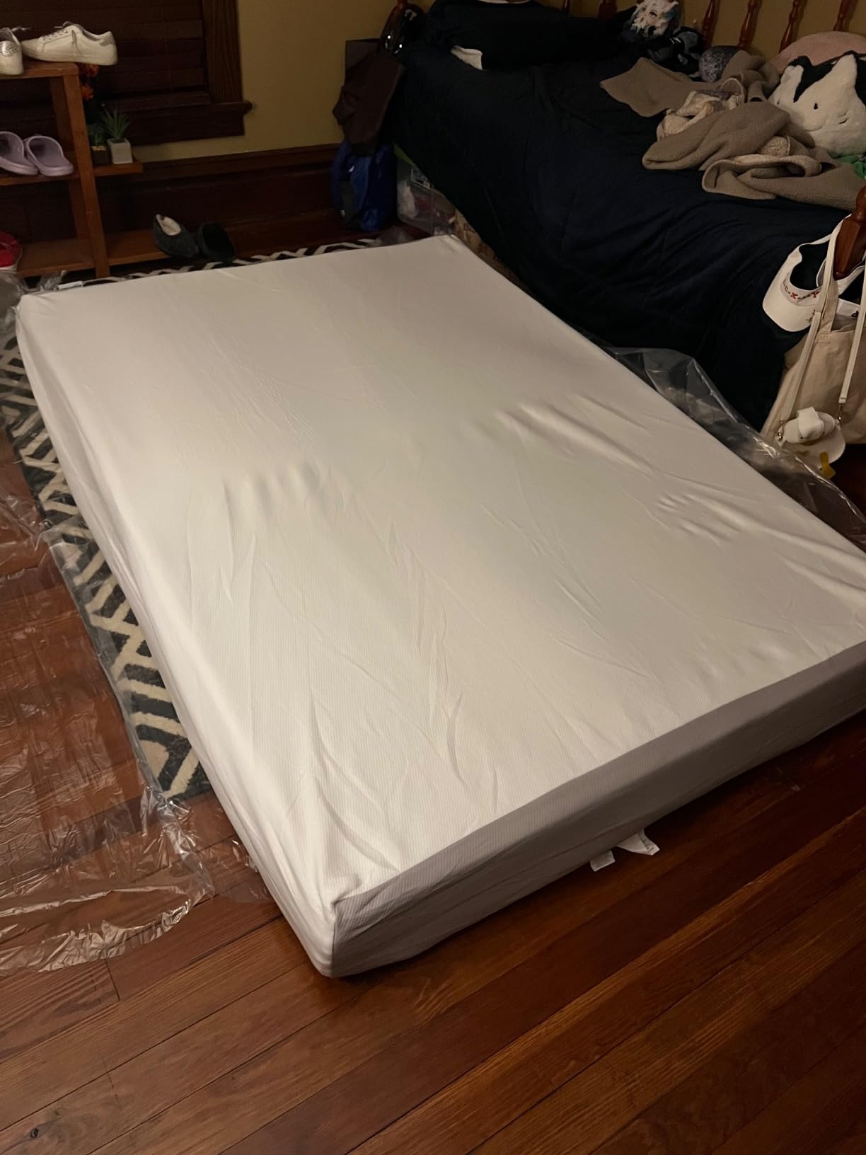 Amazon Basics Memory Foam Mattress, 8 Inch, Twin, Soft Plush Feel, Breathable, Contours to Body, White/Grey customer photo 2