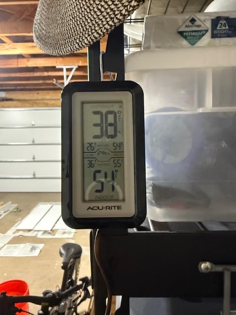 Dyna-Glo Indoor Kerosene Convection Heater - 23,800 BTU, 1,000 Sq. Ft. Heating Capacity, Model Number WK95C8 customer photo 1
