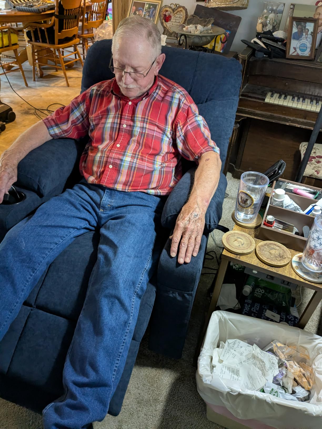 MCombo Power Lift Recliner Chair with Extended Footrest for Elderly People, Fabric 7287 (Brown, Medium) customer photo 1