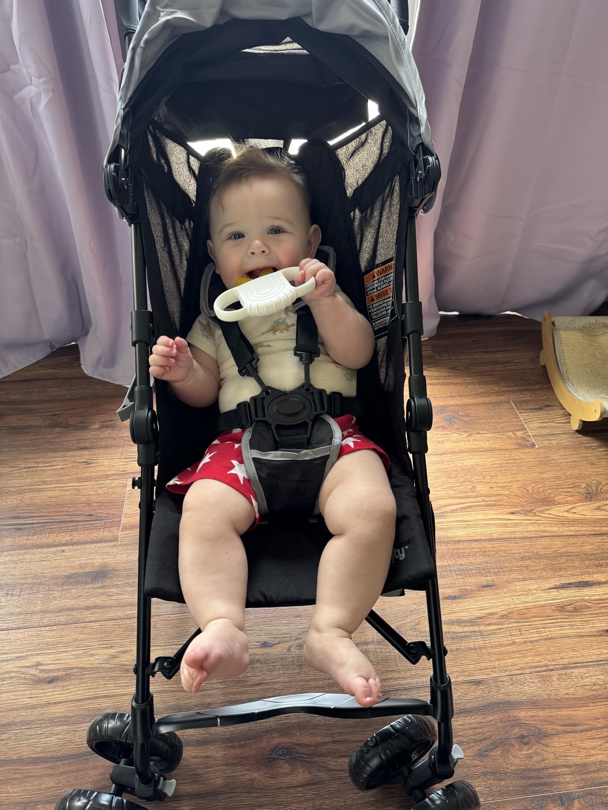 Ingenuity 3D Mini Convenience Stroller - Lightweight Stroller with Compact Fold, Multi-Position Recline, Canopy with Pop Out Sun Visor - Umbrella Stroller for Travel, Gray customer photo 2