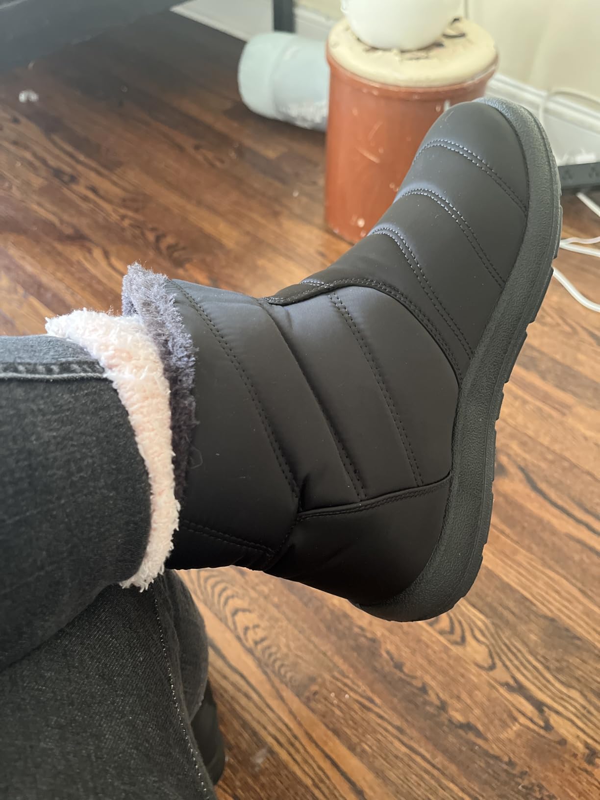 Hsyooes Womens Warm Fur Lined Winter Snow Boots Waterproof Ankle Boots Outdoor Booties Comfortable Shoes for Women customer photo 2