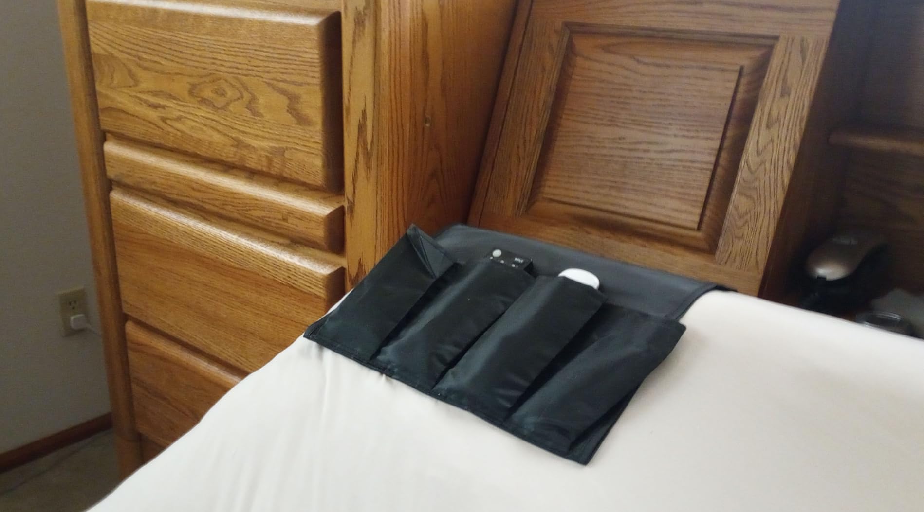 Lucid L150 Adjustable Bed Frame - Head & Foot - Wireless Remote, Full customer photo 2