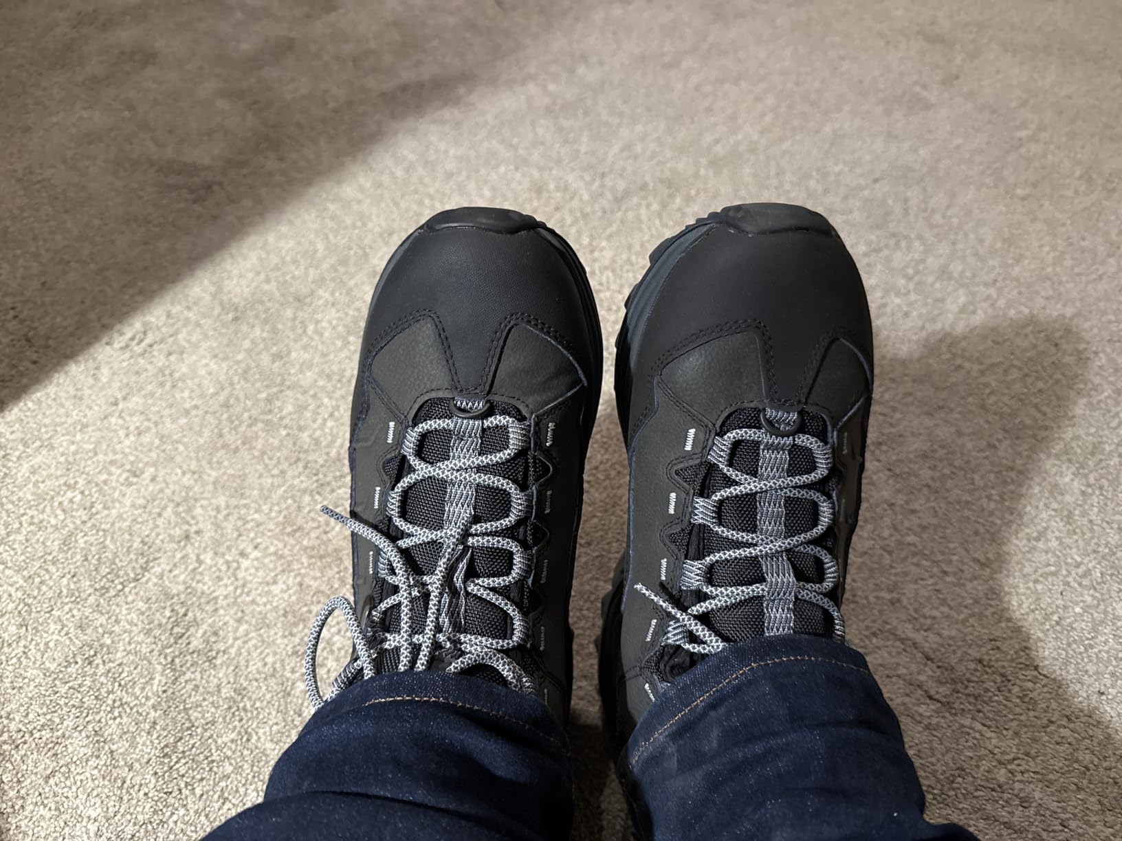 Men's Thermo Chill Mid Hiking Boots customer photo 2