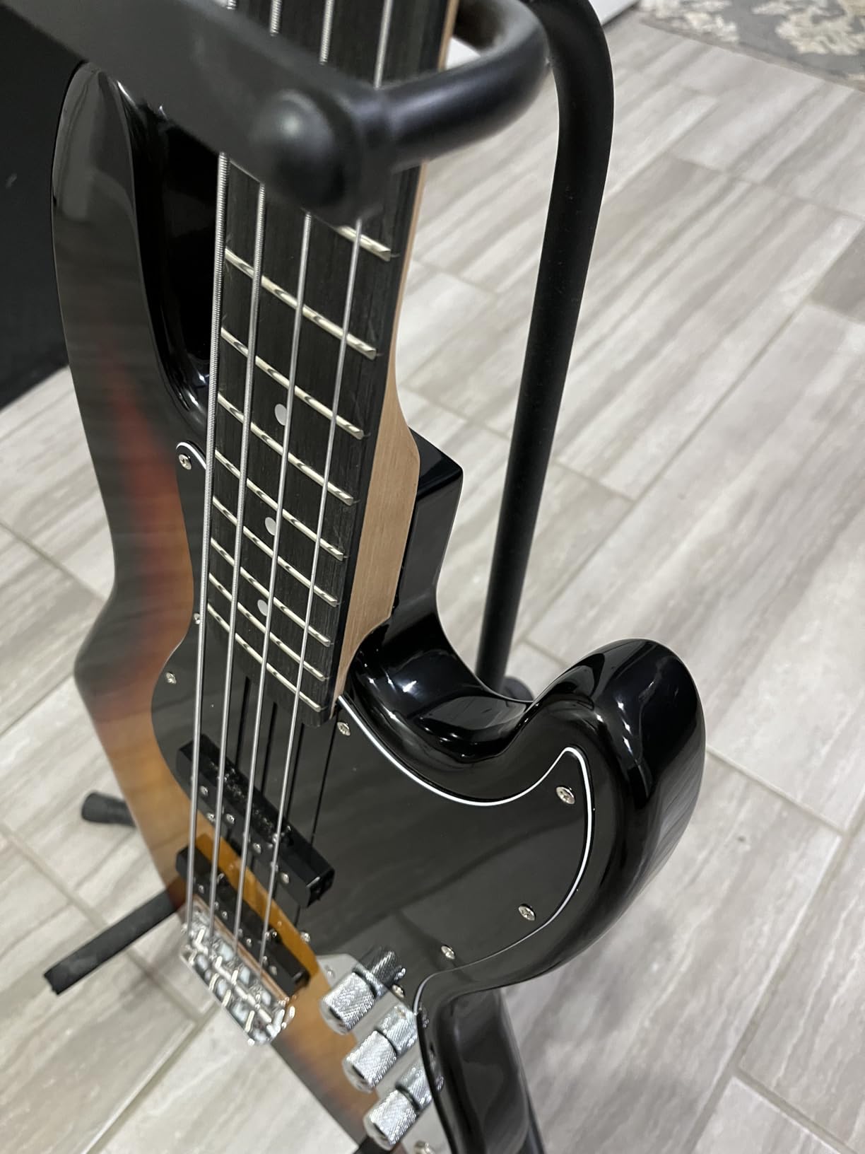 GLARRY 4 String GJazz Electric Bass Guitar Full Size Right Handed with Guitar Bag, Amp Cord and Beginner Kits (Sunset) customer photo 2