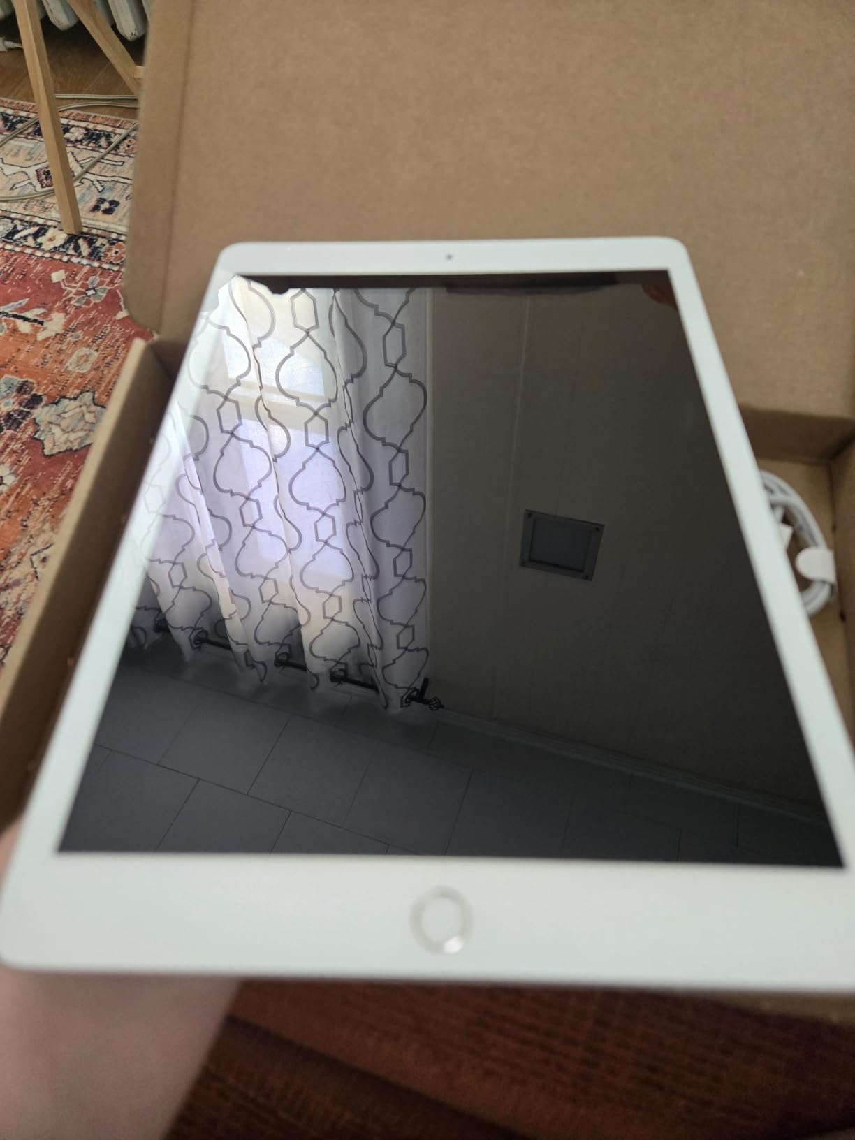 Apple iPad (7th Generation, 10.2-inch, 2019), 32GB, Wi-Fi, Space Gray (Renewed) customer photo 1