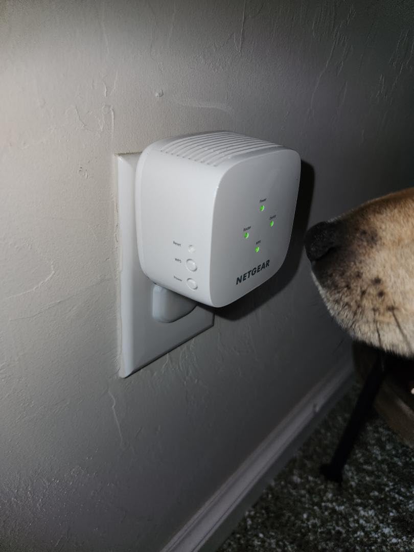 NETGEAR WiFi Mesh Range Extender (EX5000) - Covers up to 1,000 sq.ft. and 15 Devices with AC1200 Dual Band Wireless Signal Booster & Repeater (up to 1200 Mbps Speed) customer photo 2