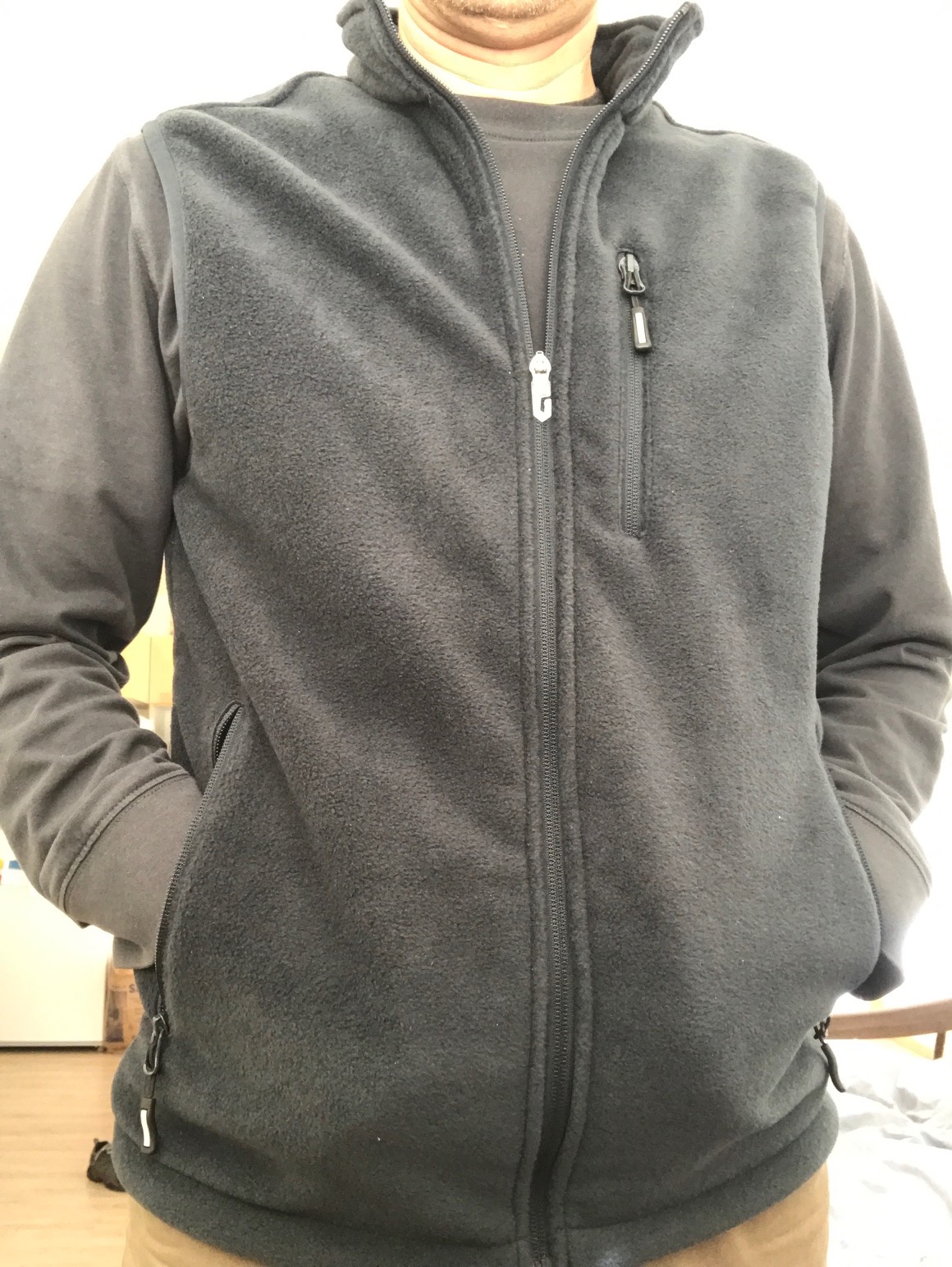 Outdoor Ventures Men's Full-Zip Lightweight Polar Fleece Vest Outerwear with 5 Pockets Warm Winter Sleeveless Jacket Casual customer photo 2