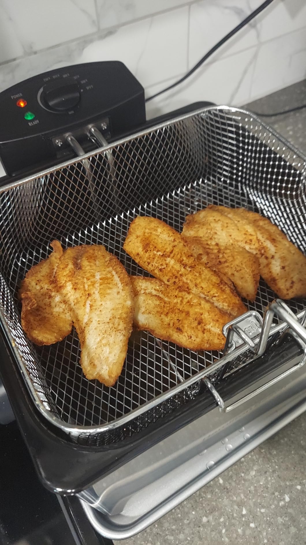 Hamilton Beach Professional Style Electric Deep Fryer With Basket | 5 Liter / 21 Cup Oil Capacity | 1800 Watts | Lid With View Window | Easy Detach Magnetic Cord | Stainless Steel | 35042 customer photo 1