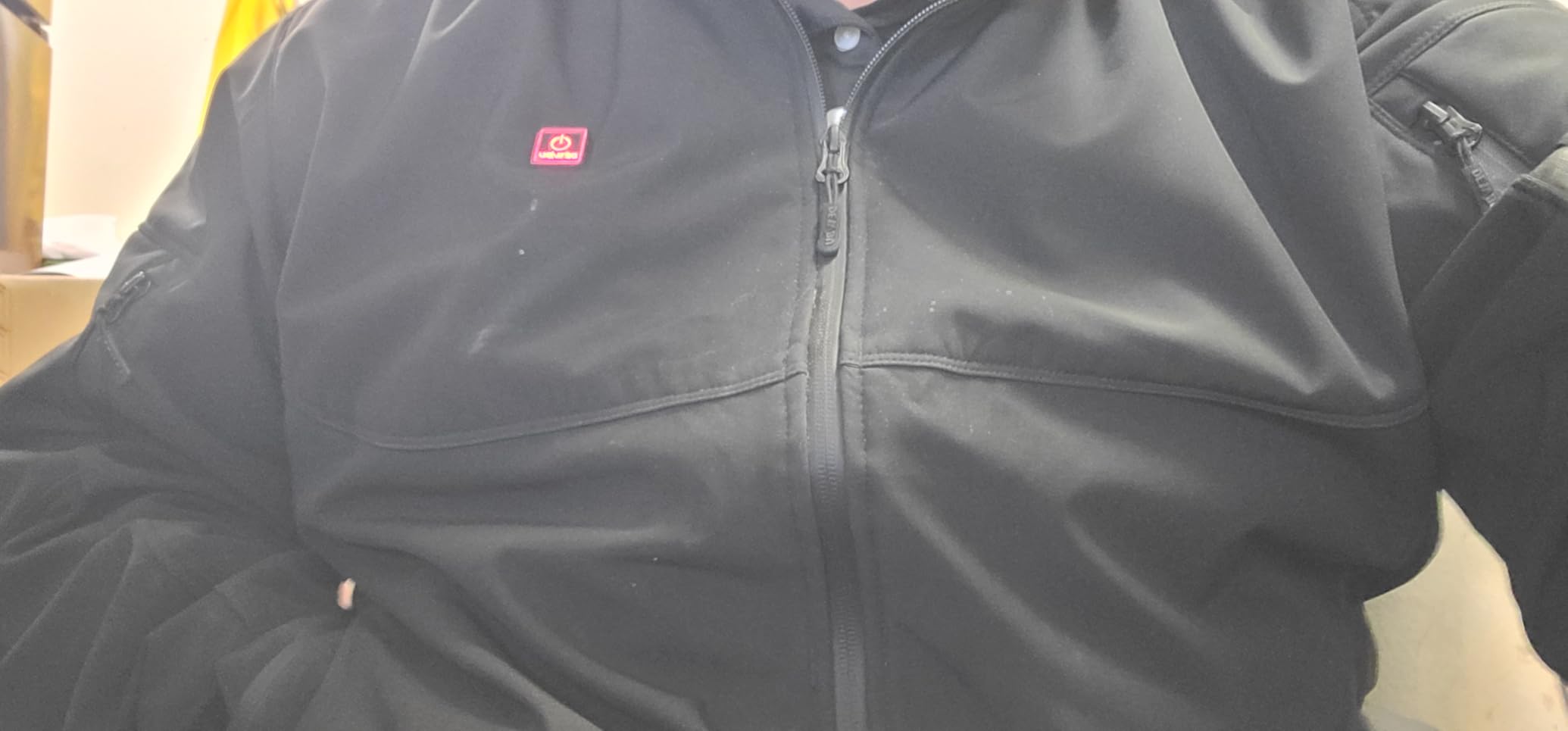 DEWBU Soft Shell Heated Jacket for Men with 12V Battery Pack and Detachable Hood Outdoor Electric Heating Coat customer photo 2