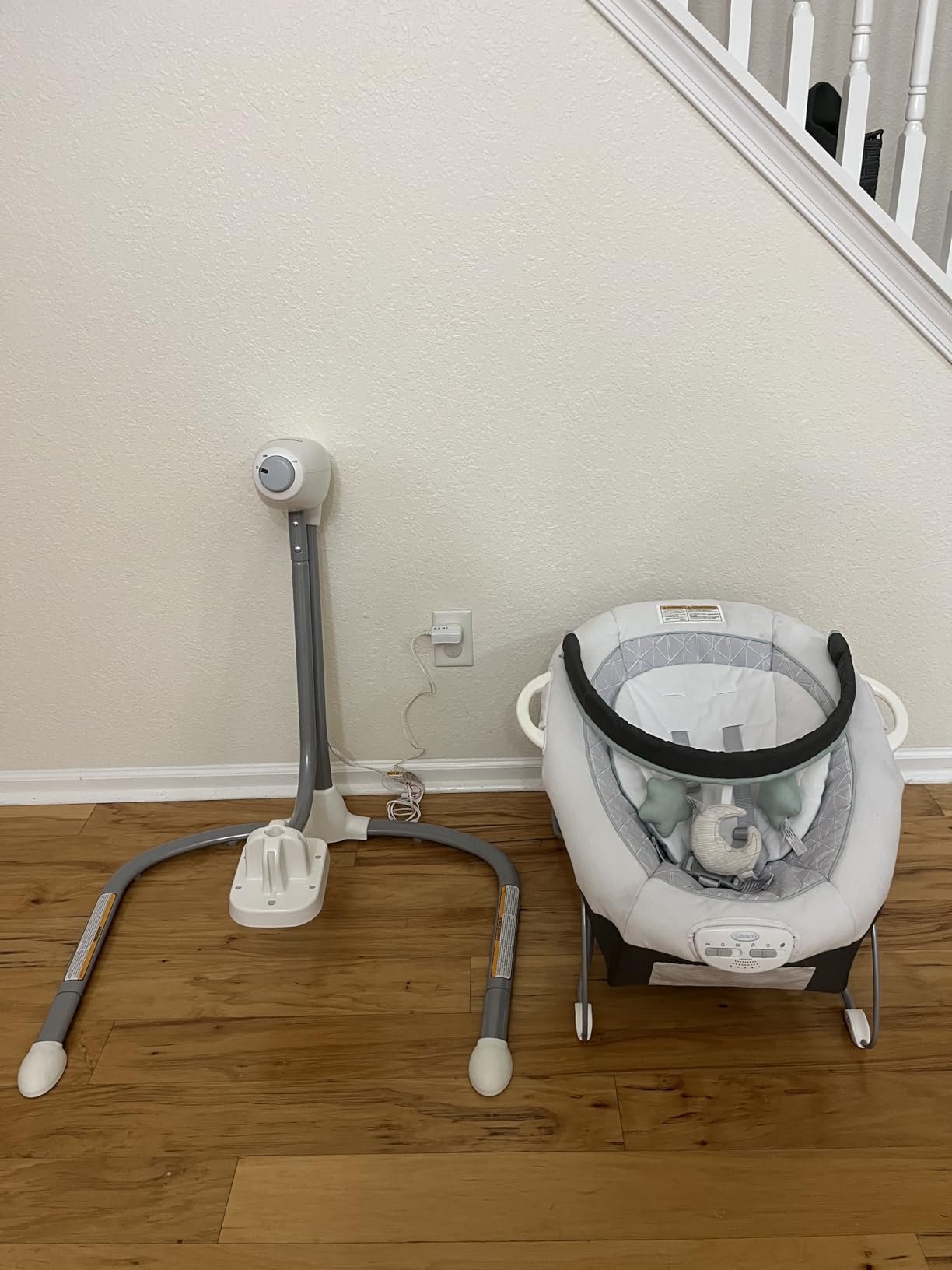 Graco Soothe 'n Sway LX Portable Baby Swing and Baby Bouncer, Multi Direction Seat, 2 Speed Vibration, Derby customer photo 1