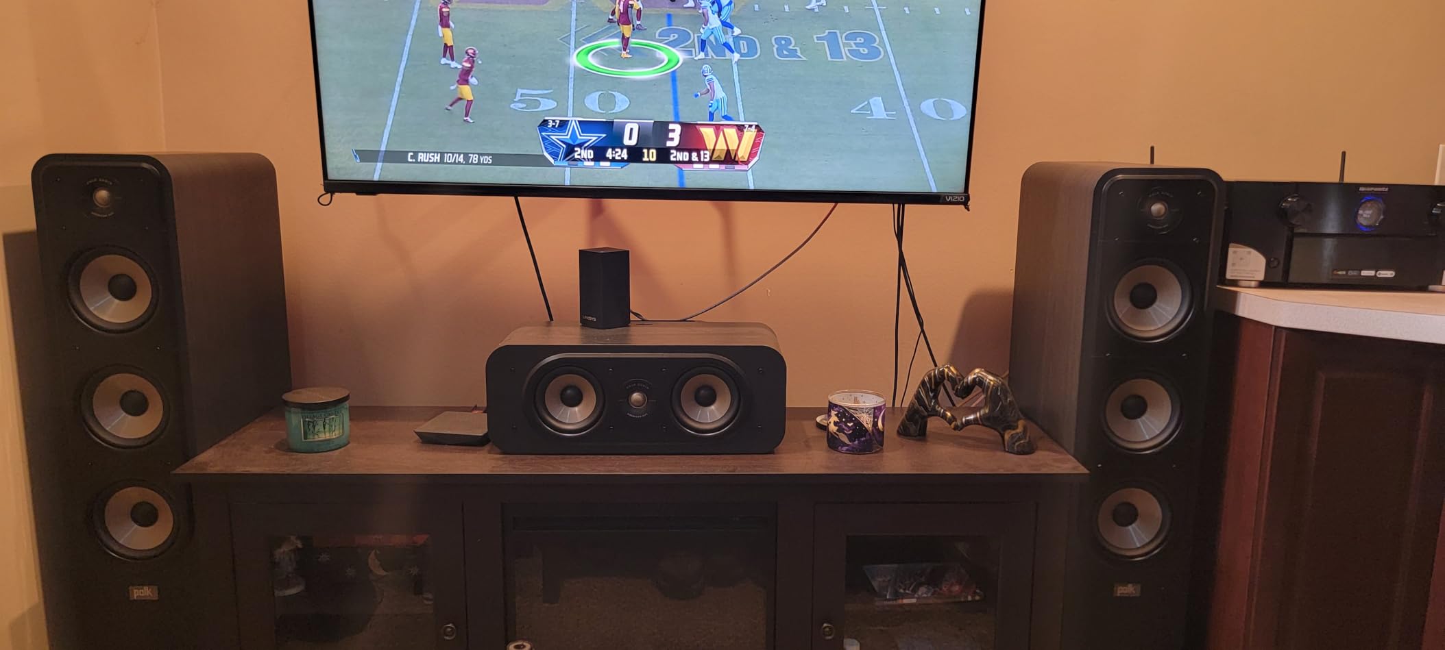 Polk Audio Signature Elite ES60 Tower Speaker, Single, Stunning Black customer photo 1