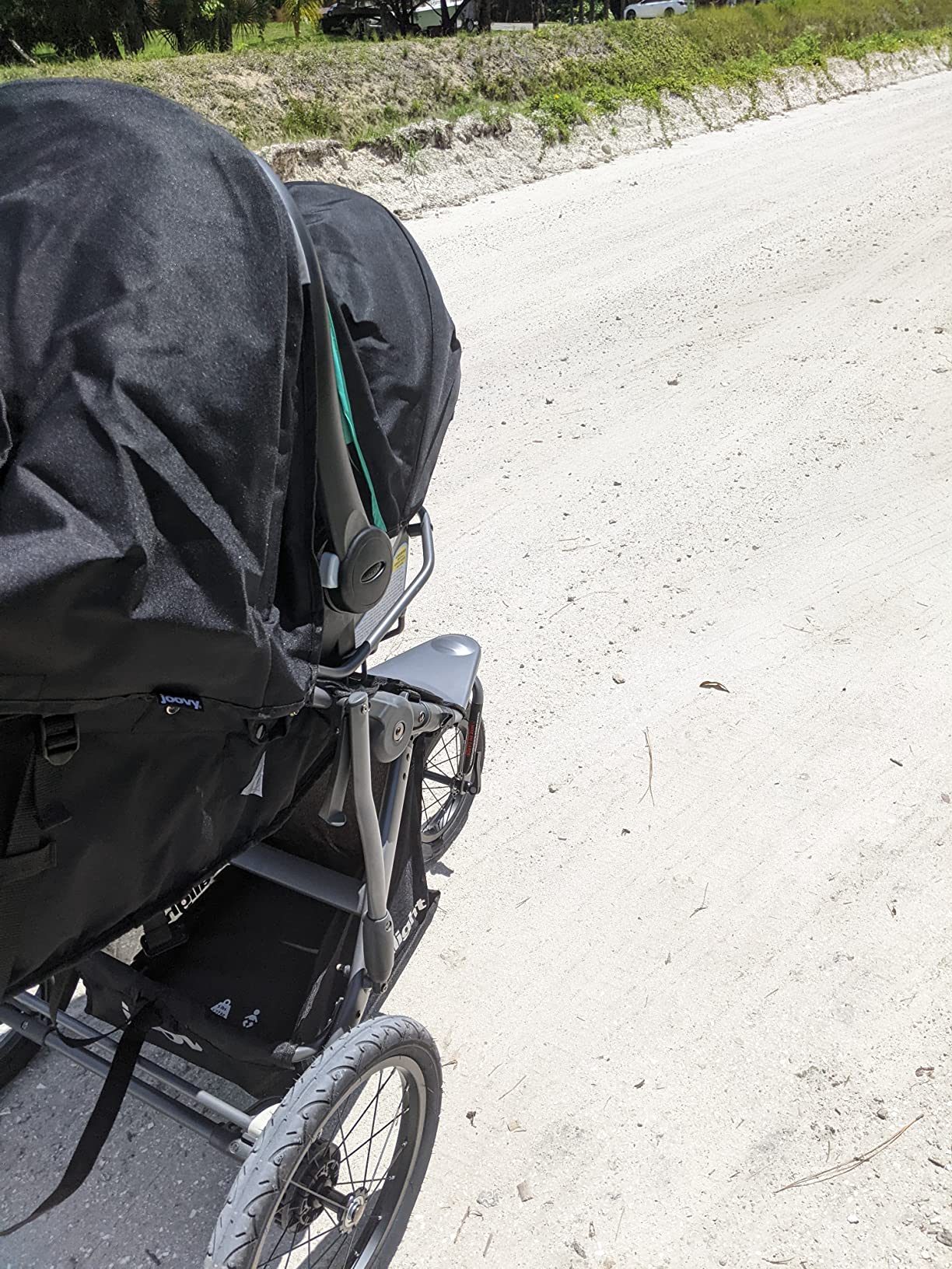 Joovy Zoom360 Ultralight Jogging Stroller, Black | High Child Seat, Shock-Absorbing Suspension, Extra-Large Air-Filled Tires, Parent Organizer, Air Pump, Easy One-Hand Fold customer photo 2