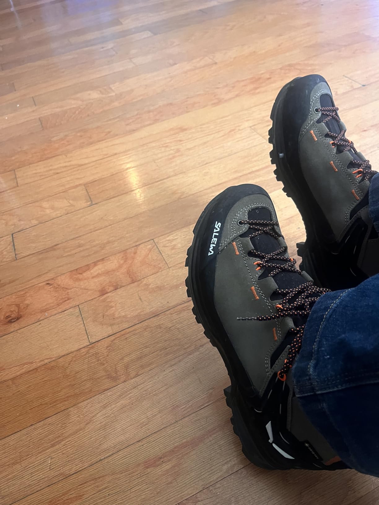 Salewa Men's Mountain Trainer 2 Mid Gore-Tex Waterproof GTX Hiking Boot customer photo 2