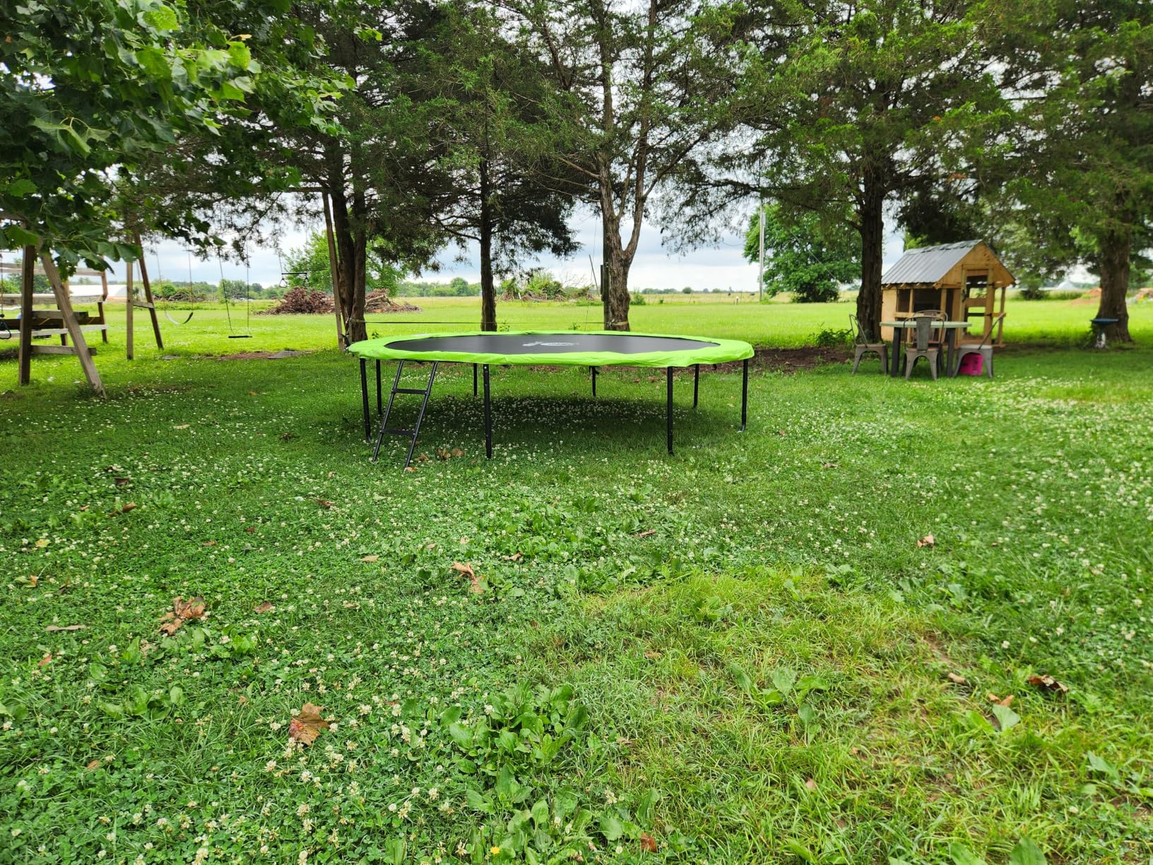 Outdoor Trampoline with Net for Kids 8FT 10FT 12FT 14FT 15FT 16FT | ASTM-compliant trampoline with enclosure, non-slip ladder, rust-resistant galvanized steel frame customer photo 1