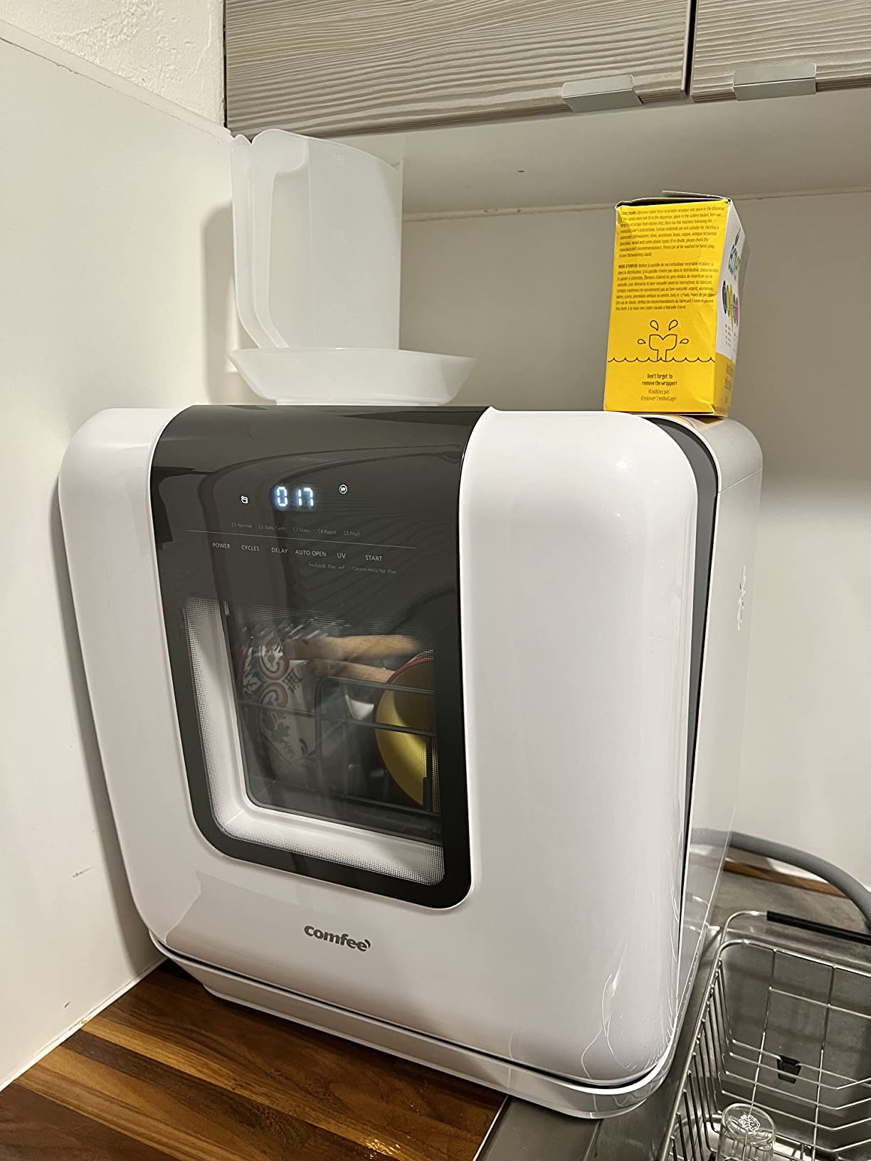 COMFEE' Countertop Dishwasher, Portable Dishwasher with 6L Built-in Water Tank, Mini Dishwasher with More Space Inside, 7 Programs, UV Hygiene& Auto Door Open, for Apartments, Dorms& RVs, White customer photo 2