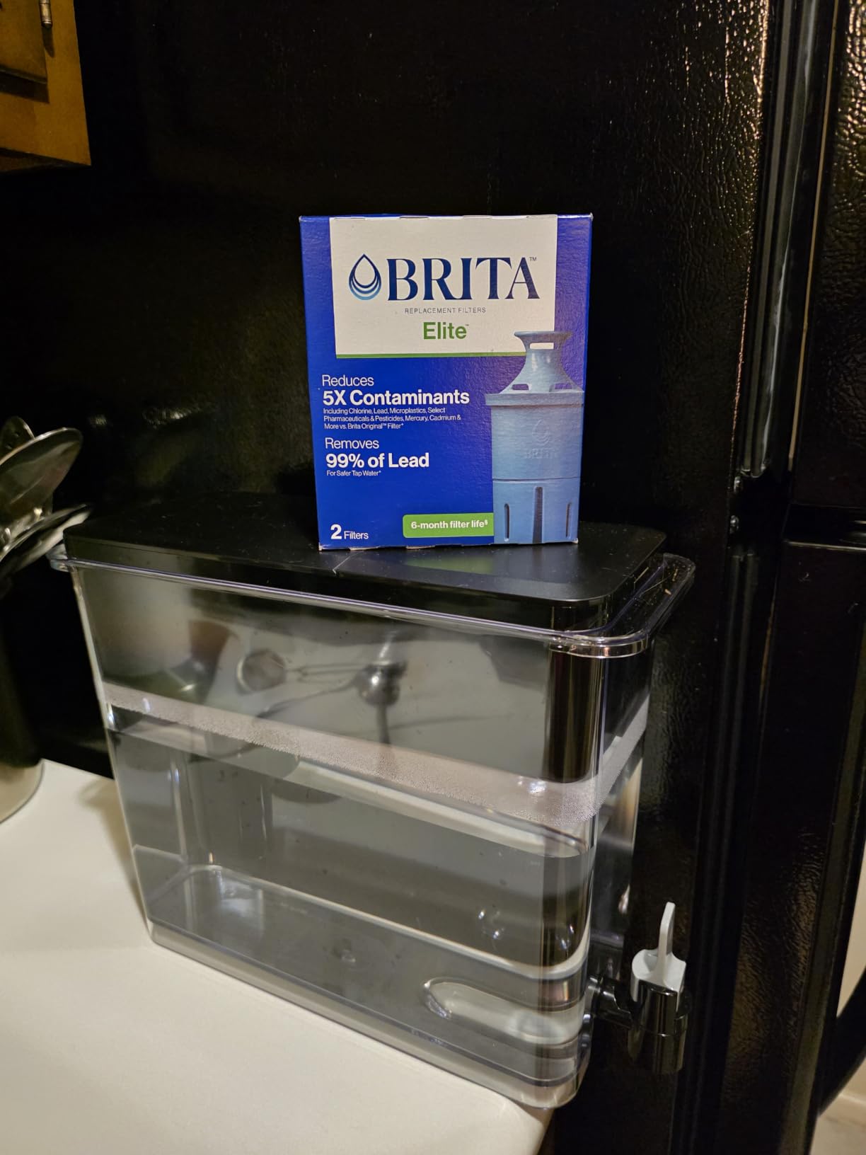 Brita X-Large 27 Cup Water Dispenser, Includes 1 Filter, Black | WQA and NSF/ANSI Certified, Reduces Chlorine, Copper, Mercury & Cadmium, Lasts 2 Months, Household Essential customer photo 1