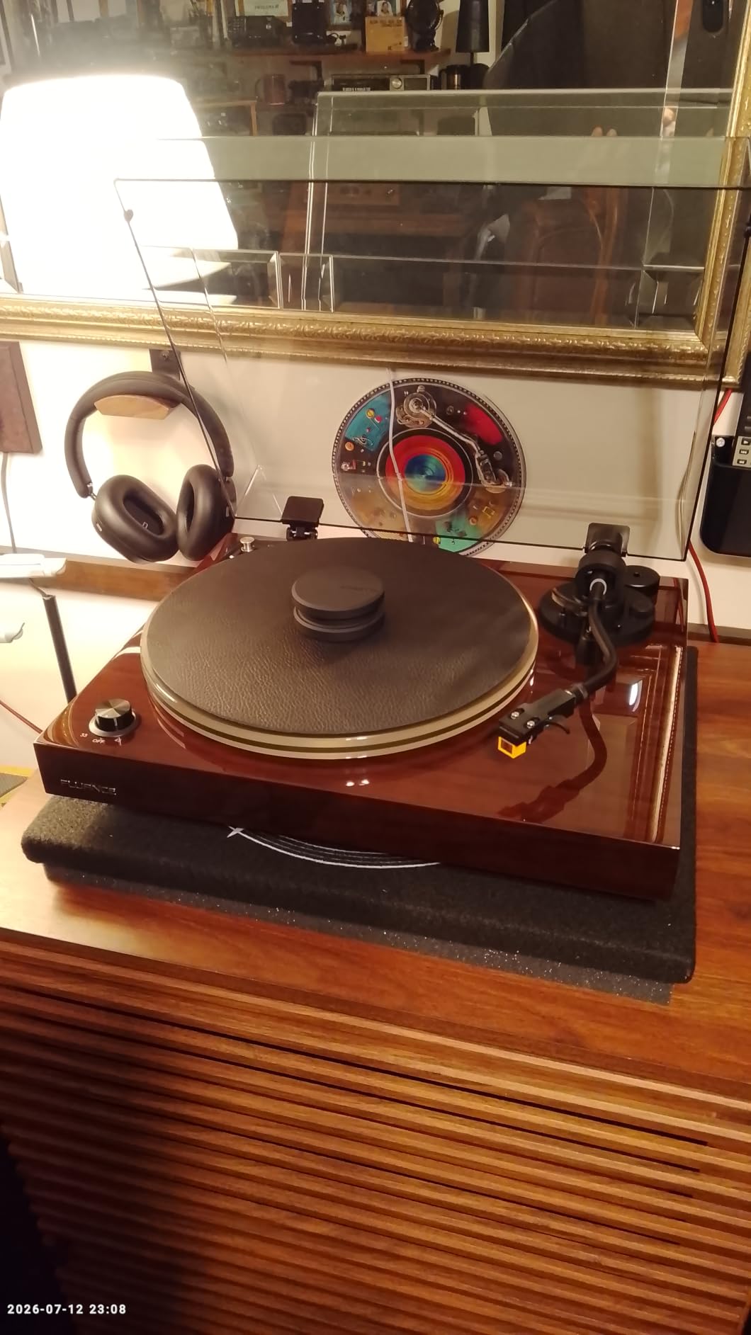 Fluance RT85N Reference High Fidelity Vinyl Turntable Record Player with Nagaoka MP-110 Cartridge, Acrylic Platter, Speed Control Motor, High Mass MDF Wood Plinth, Vibration Isolation Feet - Walnut customer photo 1