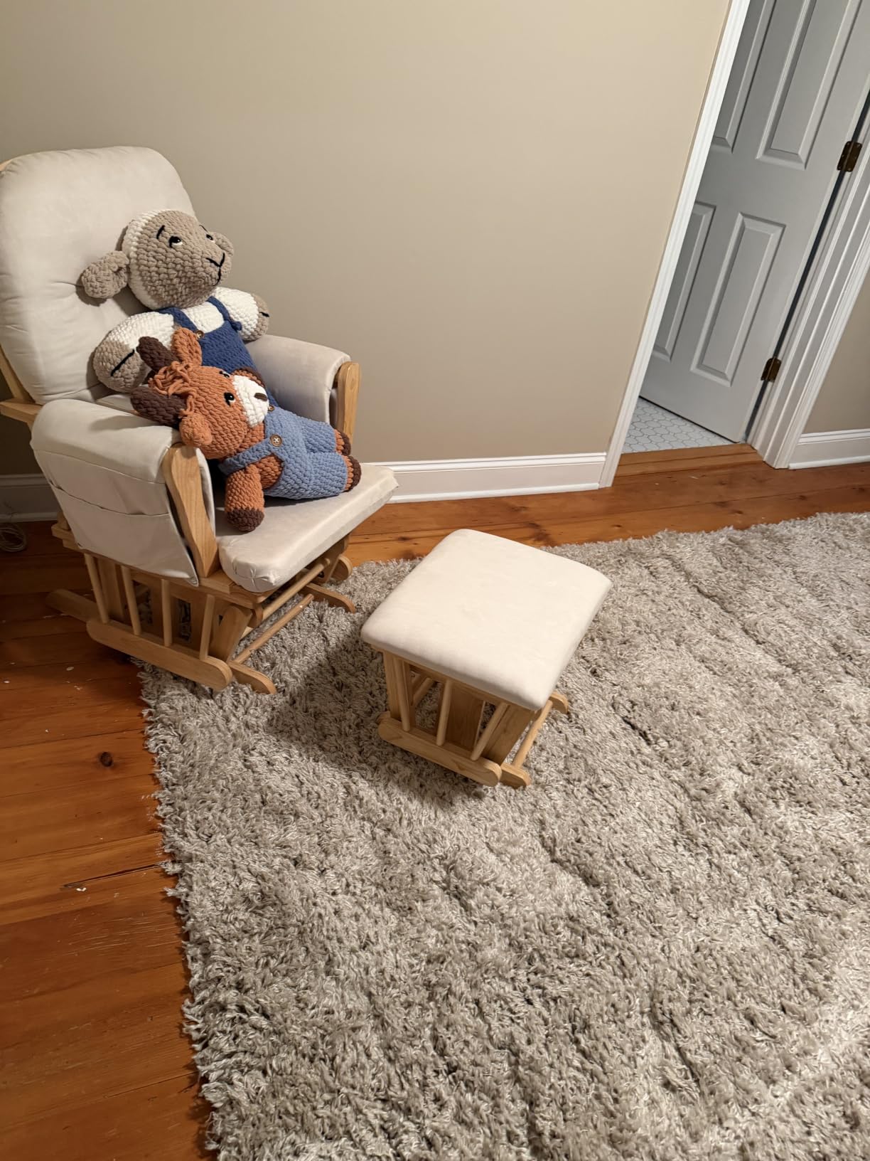 Storkcraft Premium Hoop Glider & Ottoman, Natural/Beige | GREENGUARD Gold Certified, Solid Wood Craftsmanship, Convenient Storage Pockets, Glider Rocking Chair for Nursery customer photo 1