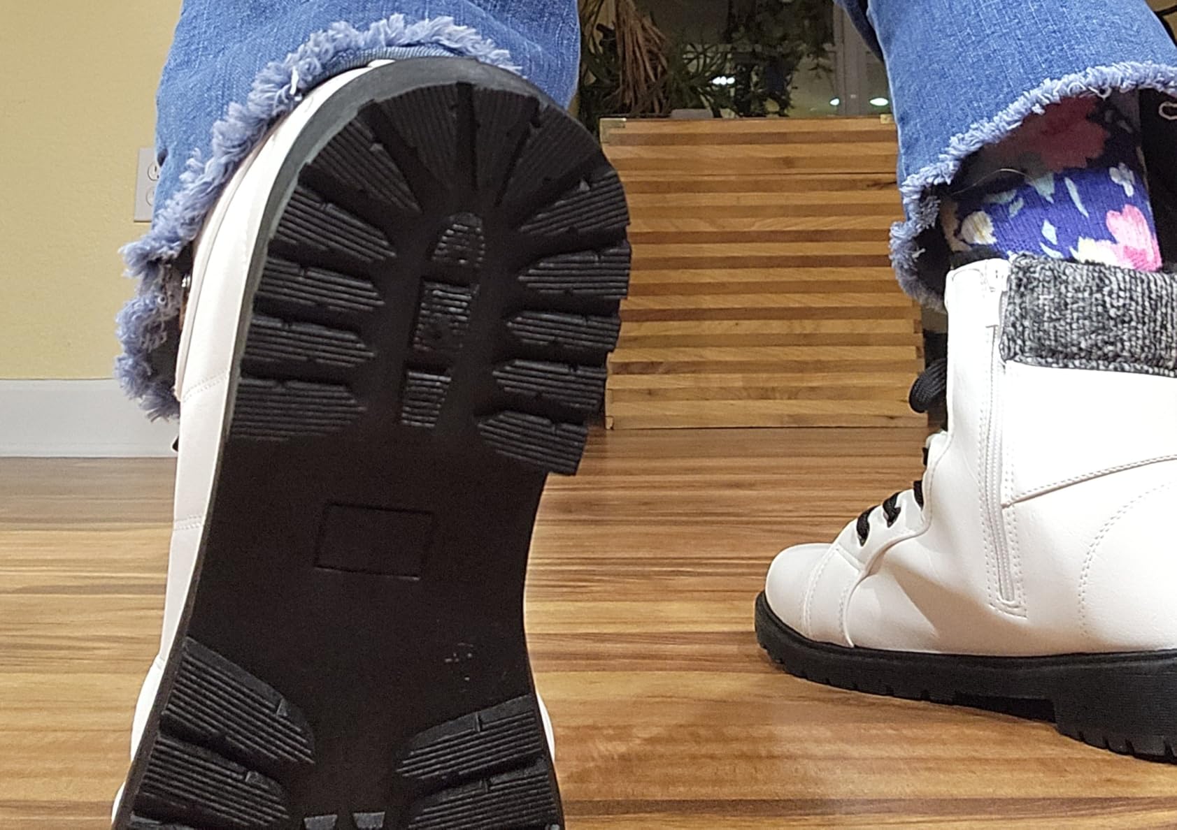Women's PU Leather Combat Boots Warm Fur Lined Black Ankle Booties Side Zipper White Boots Non-slip Winter Boots customer photo 2