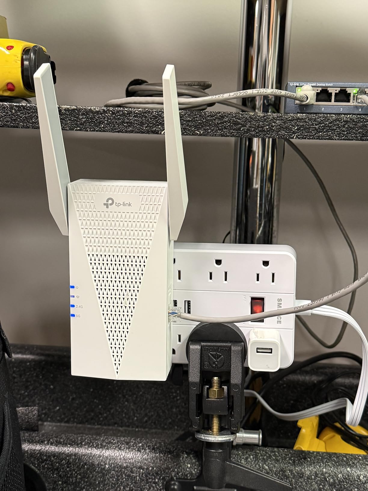 TP-Link AX3000 WiFi 6 Range Extender | PCMag Editor's Choice | Dual-Band Wireless Repeater w/Ethernet Port | Up to 2400 Sq. Ft., 64 Devices | Internet Signal Booster | APP Setup | EasyMesh (RE715X) customer photo 1