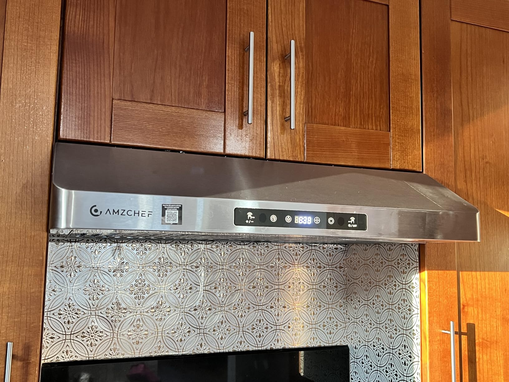 AMZCHEF Under Cabinet Range Hood 30 Inch, 750CFM Stainless Steel Kitchen Stove Vent Hood 3 Speed Exhaust Fan Touch/Remote/Gesture Control LED lights Time Setting Dishwasher-Safe Baffle Filters customer photo 2