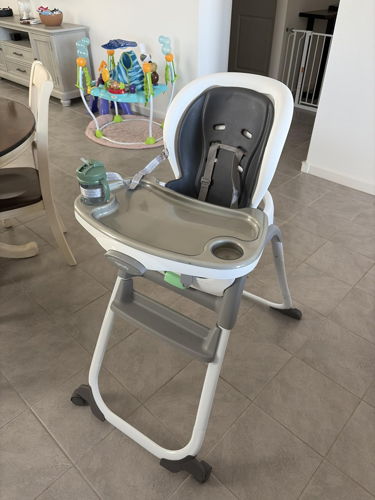 Ingenuity Full Course 6-in-1 High Chair - Baby to 5 Years Old, 6 Convertible Modes, 2 Dishwasher Safe Trays - Astro, 13108 customer photo 2