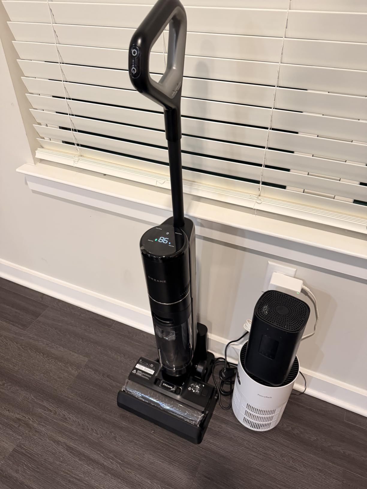 DREAME H12 PRO Vacuum Mop, Wet Dry Vacuum Cleaner for Hard Floor, Vacuum and Mop at The Same Time for Wet & Dry Messes, Auto Self-Cleaning, Edge to Edge Cleaning with Hot Air Drying customer photo 2