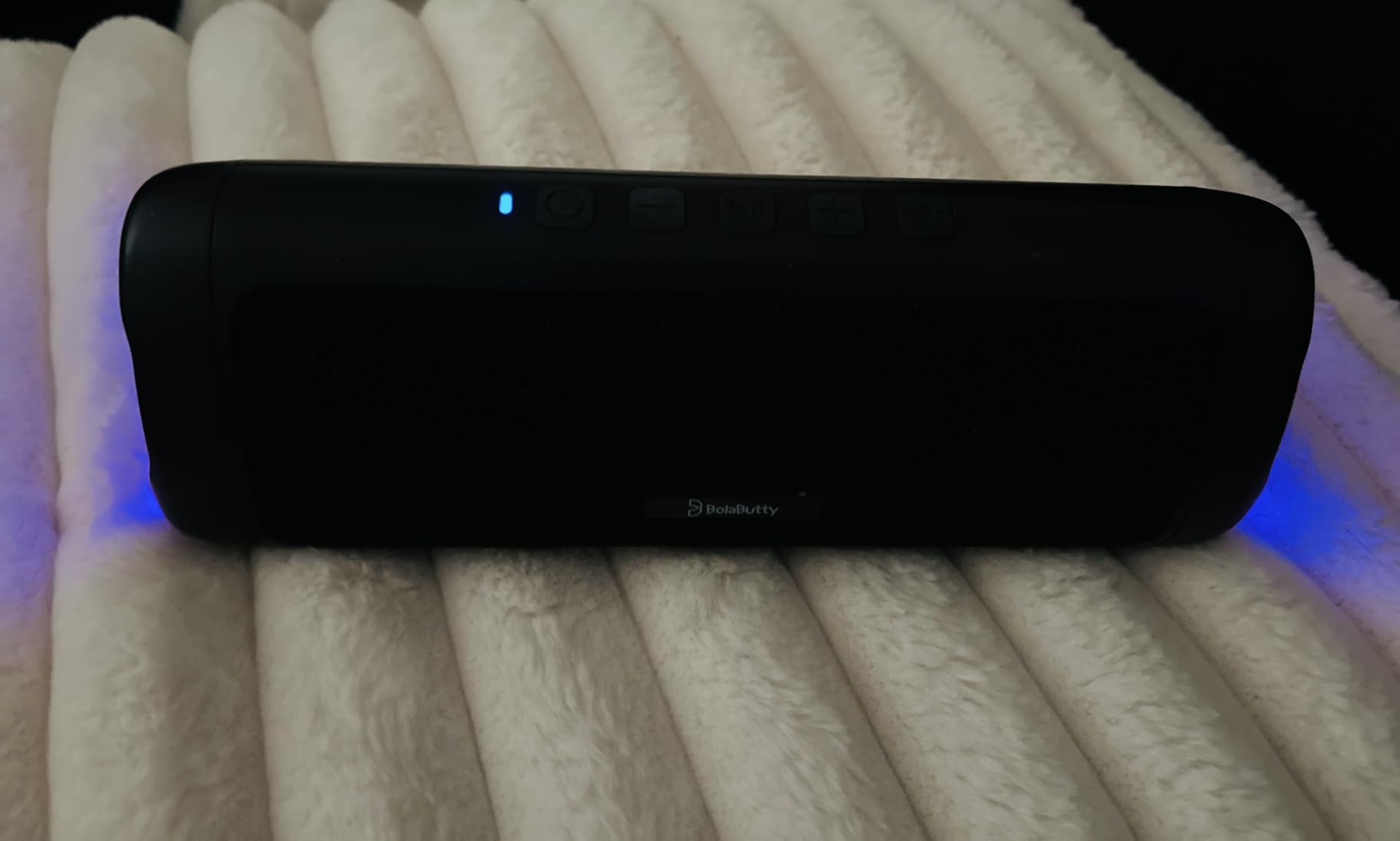 Bluetooth Speaker, 20W HD Sound, Portable Wireless, IPX5 Waterproof, Up to 24H Playtime, TWS Pairing customer photo 1