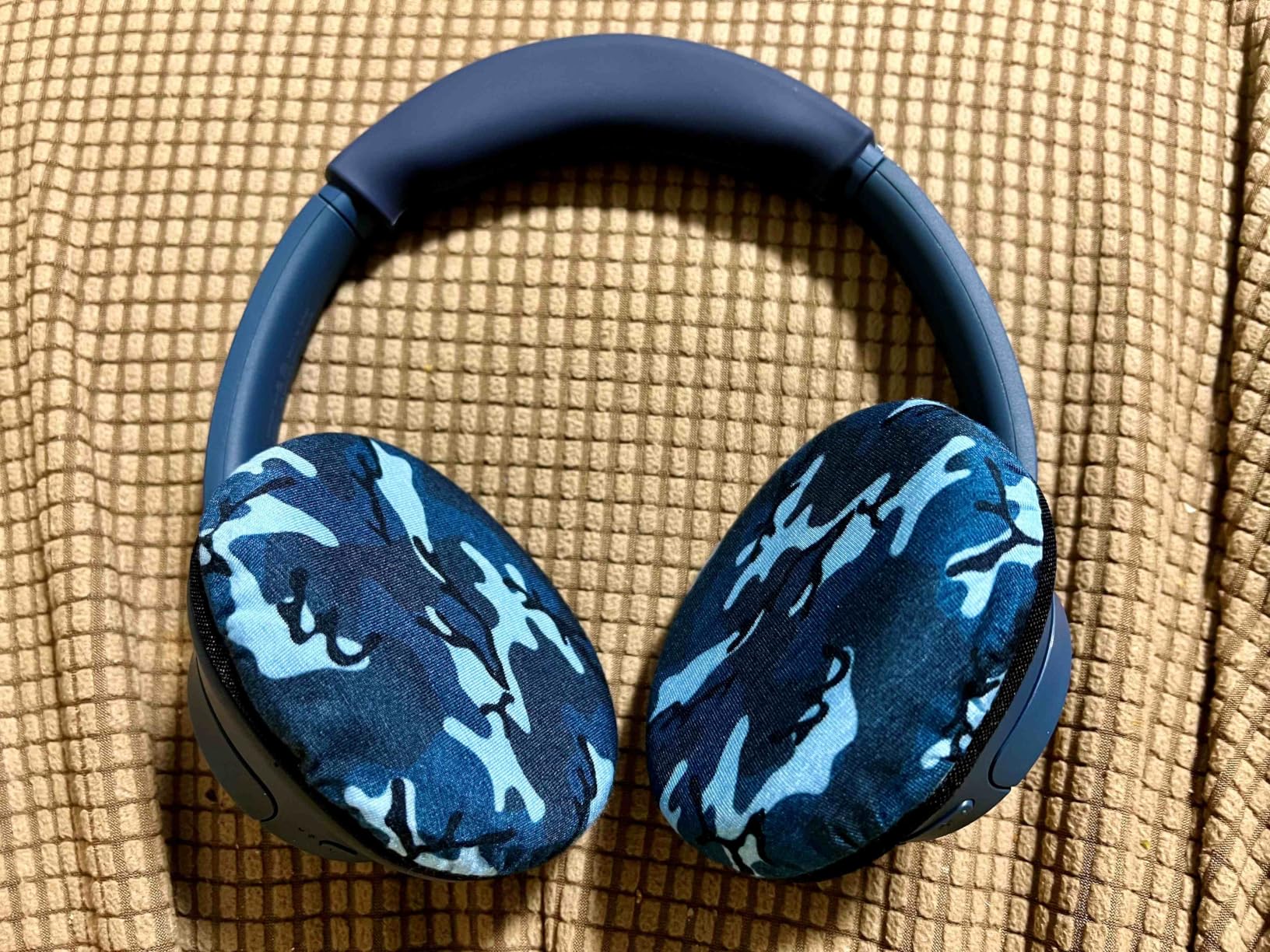 Sony WH-CH720NL Noise Canceling Wireless Bluetooth Headphones - Built-in Microphone - up to 35 Hours Battery Life and Quick Charge - Navy Blue customer photo 2