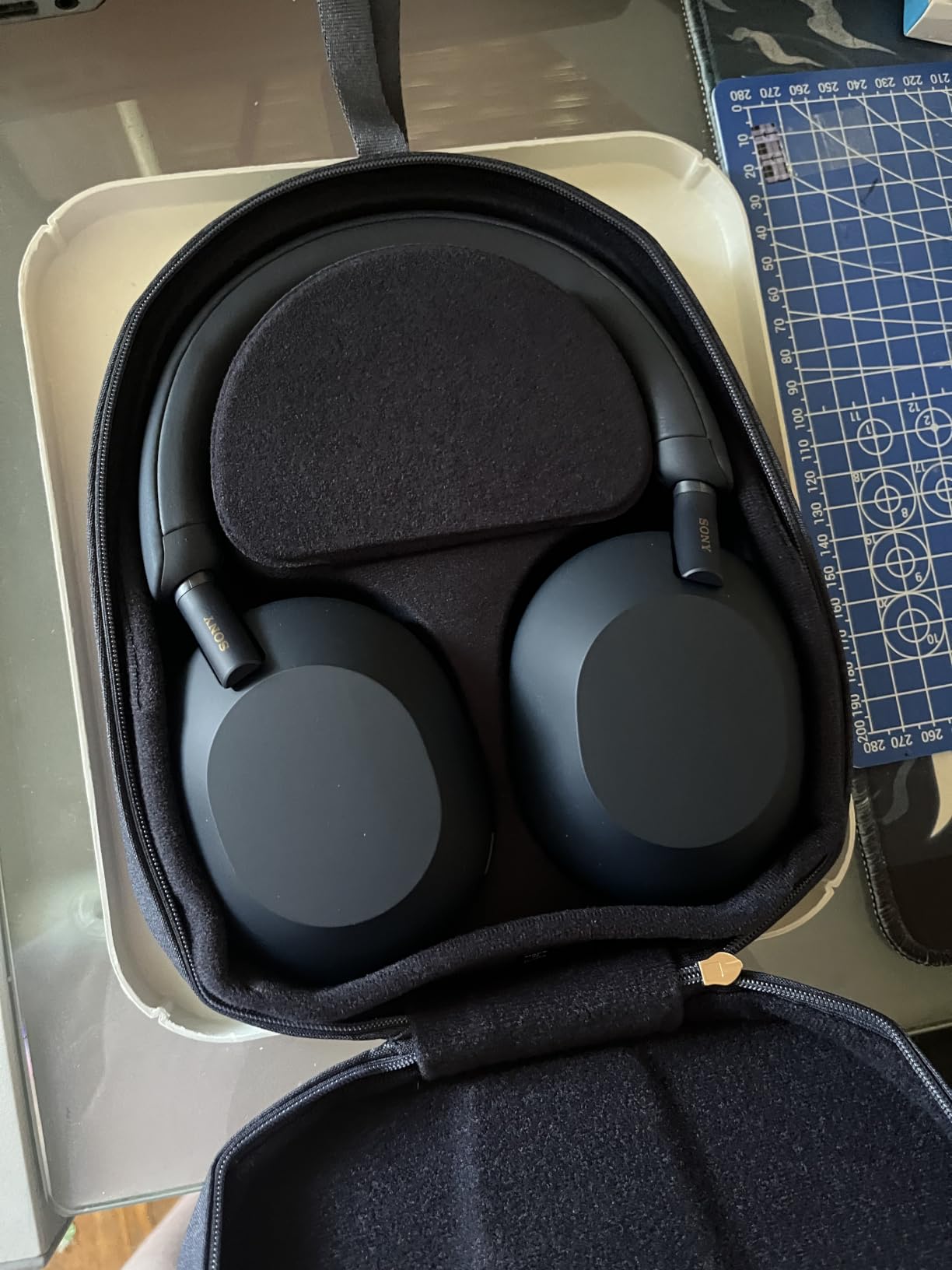 Sony WH-1000XM5 Premium Noise Canceling Headphones, Auto NC Optimizer, 30-Hour Battery, Alexa Voice Control, Midnight Blue | Auto Nc Optimizer Noise Cancelling, Up to 30-Hour Battery, Alexa Voice Control, Bluetooth 5.2, Multipoint customer photo 2