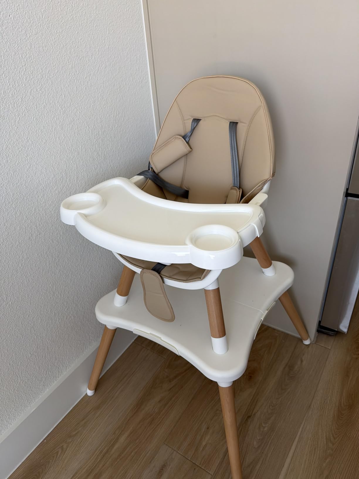 6 in 1 High Chair for Babies & Toddlers, Convertible Wooden Baby Highchair | Table and Chair Set, Baby Feeding Chair with 5-Point Adjustable Harness, 4-Position Removable Tray & PU Seat Cushion, Beige customer photo 2