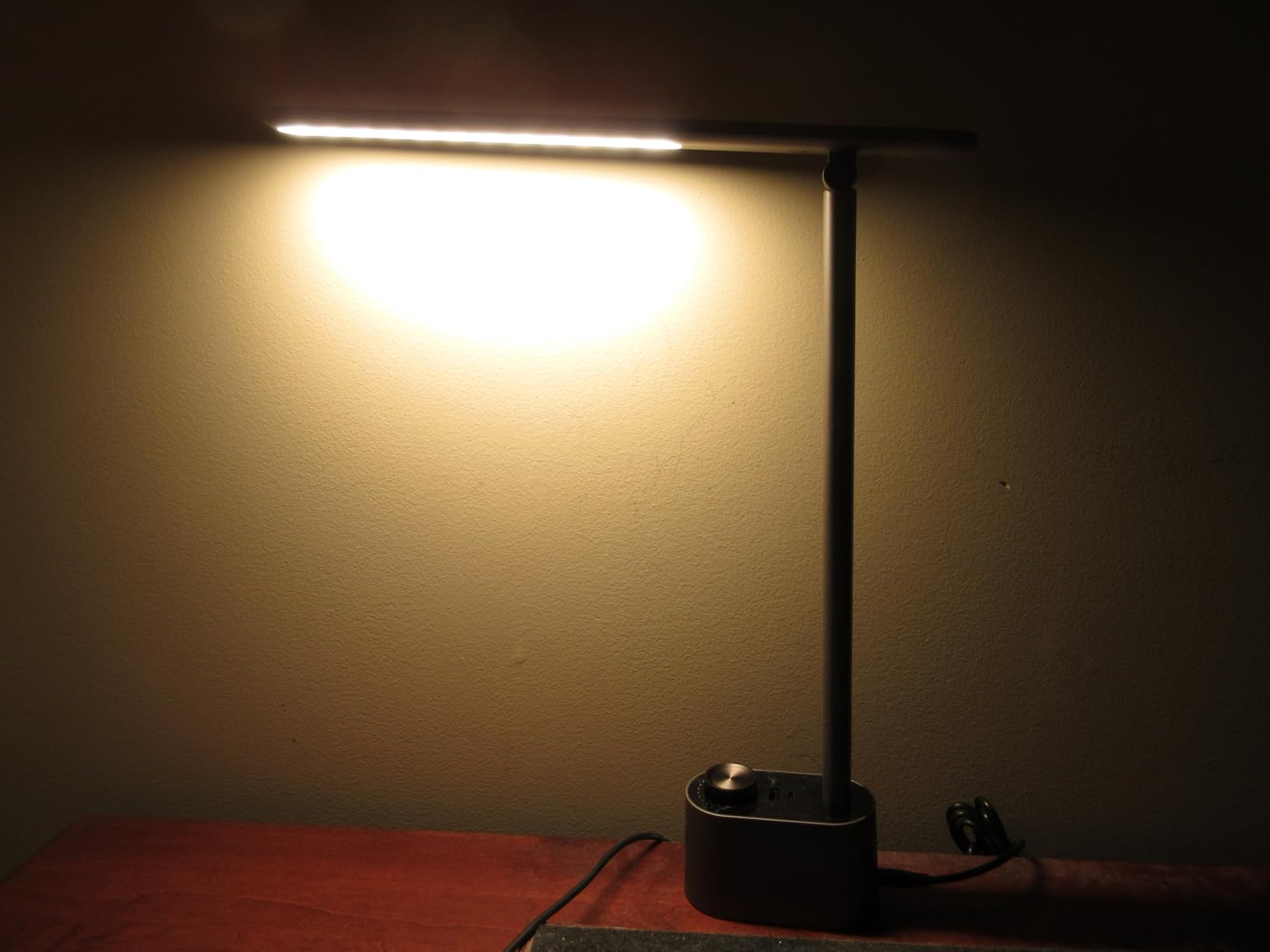 Honeywell Sunturalux LED Desk Lamp with USB Charging Ports HWT-H01 - Stepless Dimmable Eye Caring Desk Light for Home Office Bedroom Bedside College Dorm, Foldable Table Lamp Reading Lamp Black customer photo 1