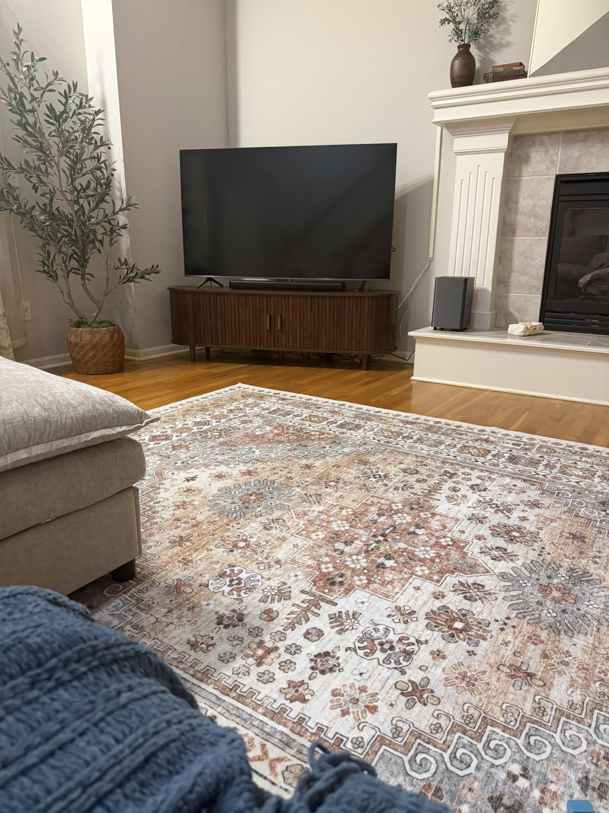 8x10 Area Rugs for Living Room, Large Washable Rug, Orange | Rugs for Bedroom, Dining Room, Office, Low Pile, Soft, Vintage Rug, Stain Resistant Indoor Carpet, Non Slip, Home Decor customer photo 2