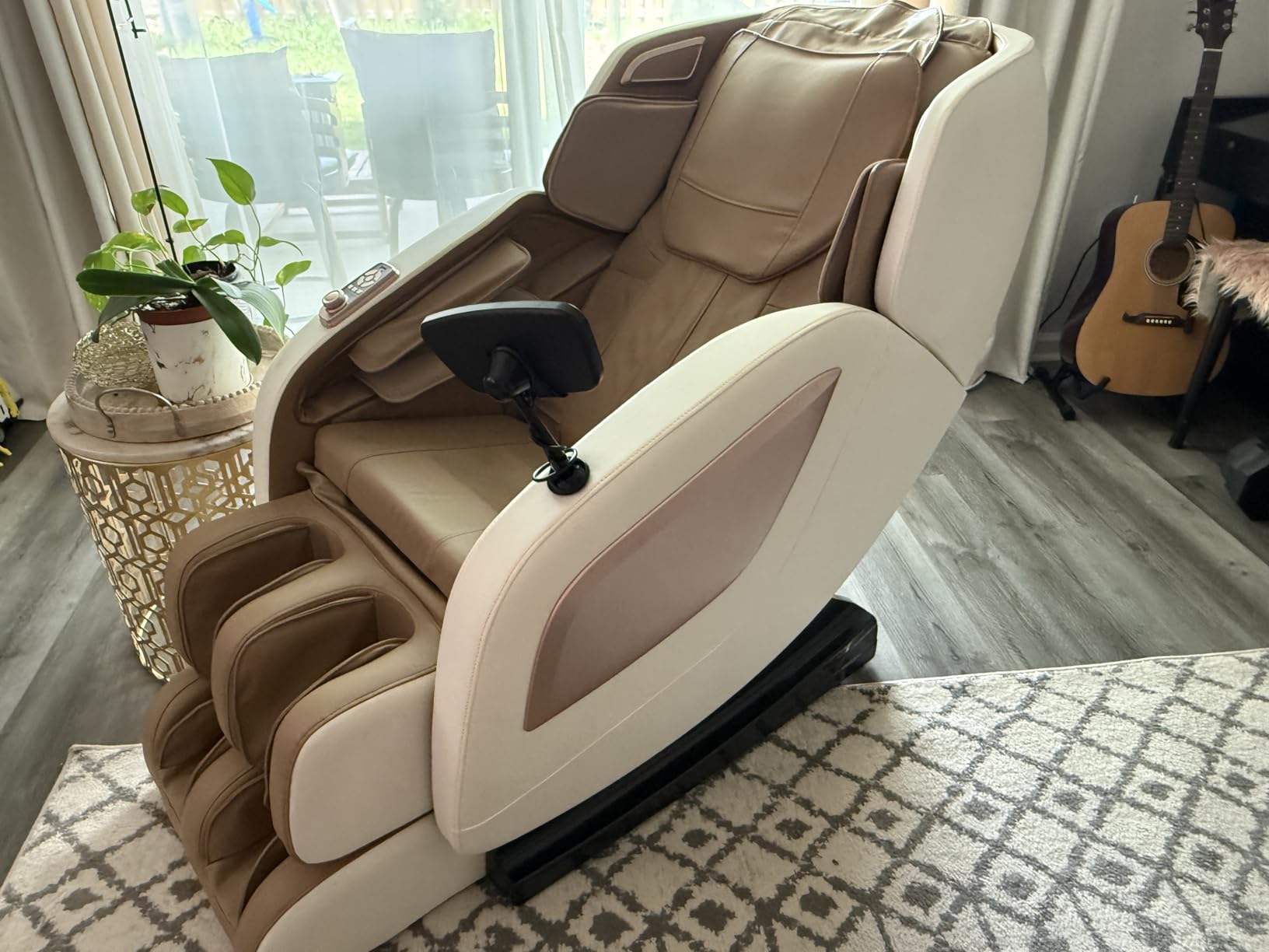 Mazzup Massage Chair Full Body with Heat, Full Body Zero Gravity Shiatsu Massage Chair, Kneading Recliner w/ 20 Auto Modes, Foot Massage, Bluetooth, USB Charging Port, Touch Screen Controller customer photo 2