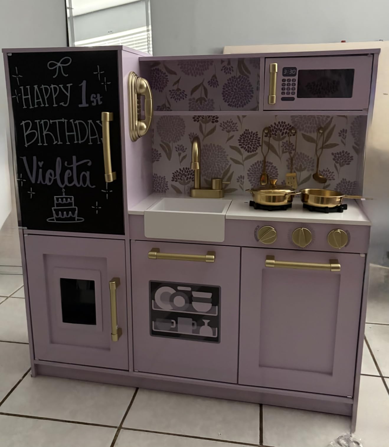 Wooden Play Kitchen for Kids, Pretend Play Cooking Toy Set with Sink, Oven, Microwave, Refrigerator, Ice Maker & Accessories, Kitchen Playset for Toddlers Ages 3+ - White customer photo 1