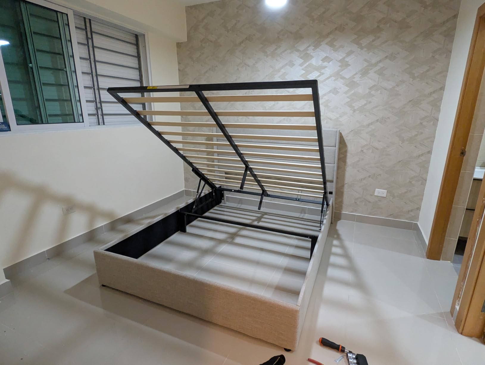 Allewie Queen Size Lift Up Hydraulic Storage Bed Frame Light Beige, Modern Wingback Headboard, Hydraulic Support Storage, No Box Spring Needed customer photo 1