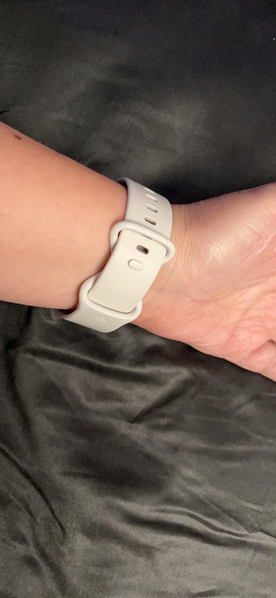 Fitbit Charge 6 Fitness Tracker with Google Apps - Heart Rate on Exercise Equipment - 3-Month Google Health Premium Membership Included - Health Tools - Porcelain/Silver - Small&Large Bands Included customer photo 1
