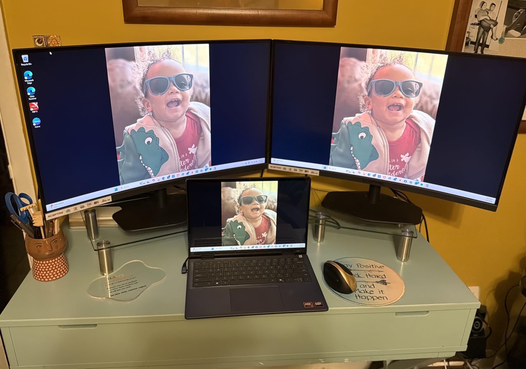 Plugable USB-C Docking Station Dual Monitor 4K 60Hz (2xHDMI), 65W Charging, Gigabit Ethernet, USB-C & 3xUSB-A 5Gbps, Audio, Driverless for Windows/ChromeOS (UD-MSTH2) customer photo 1